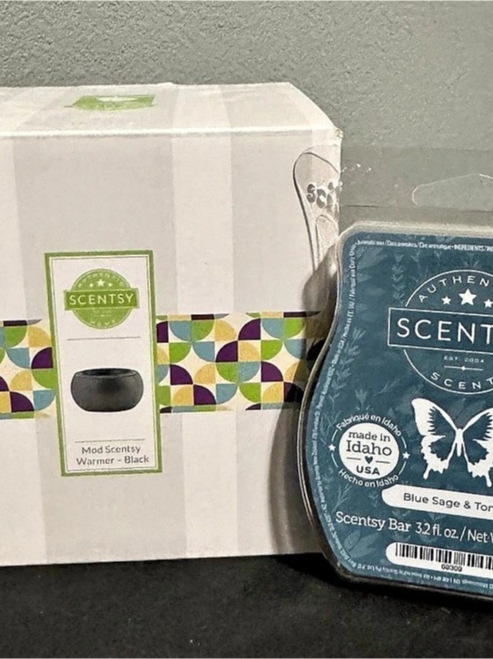 Scentsy Mod Black Wax Warmer Bundle